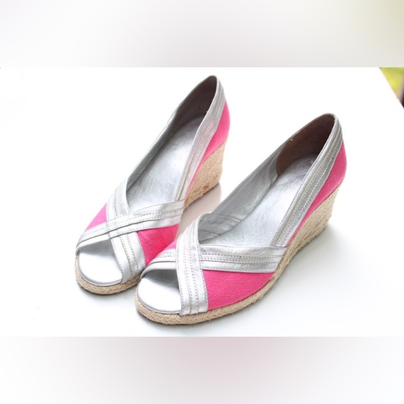 Lilly Pulitzer peep toe wedges - Picture 6 of 13